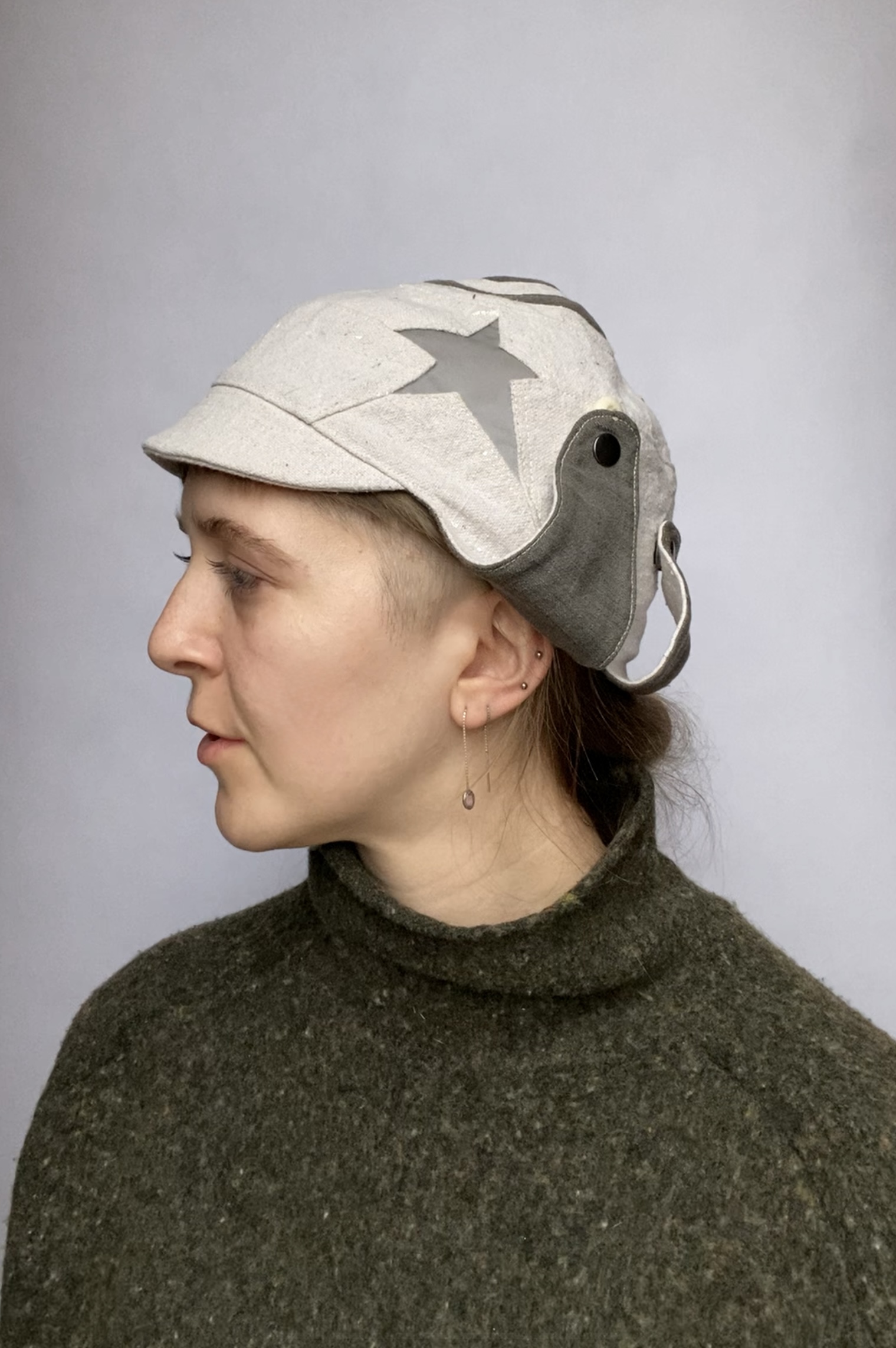 Grey and cream fabric aviator - Image 7