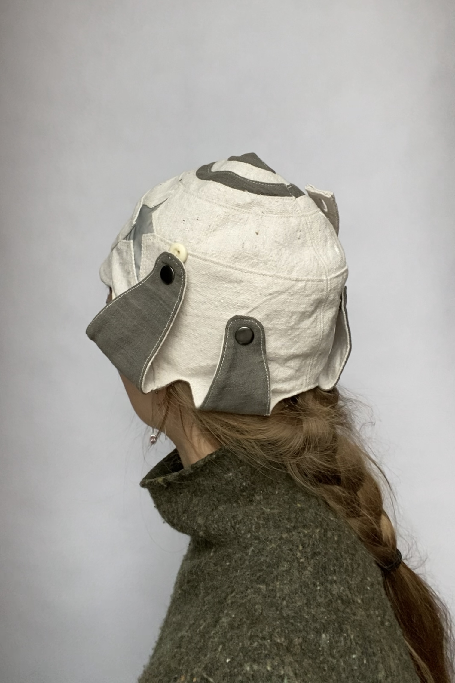Grey and cream fabric aviator - Image 6