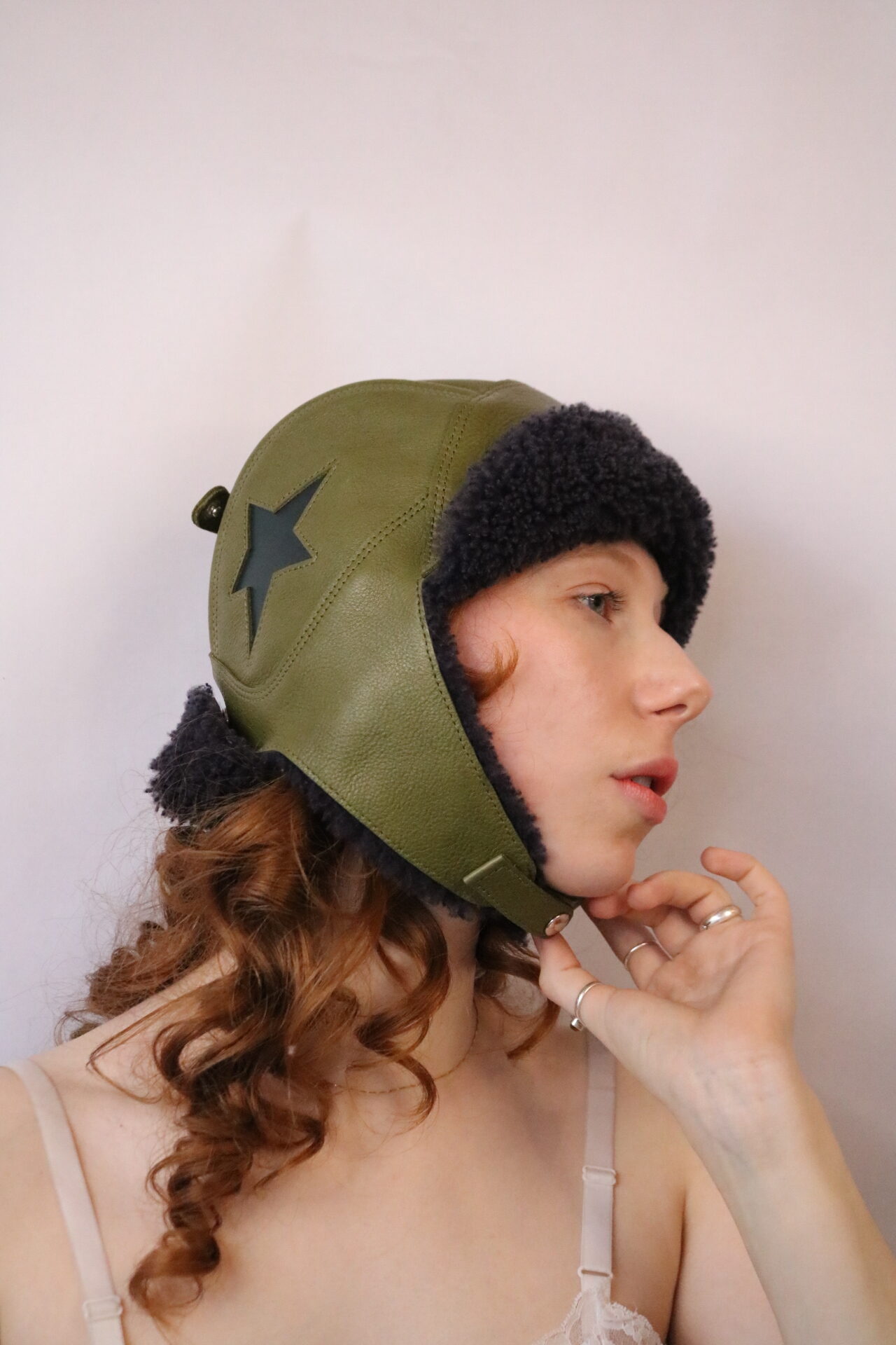 Green Aviator - Image 3